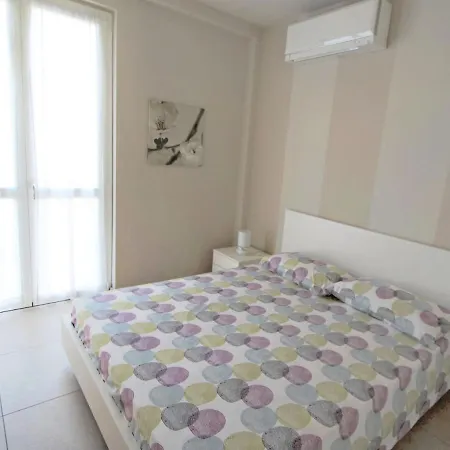 Locazione Turistica Area 123-5 Apartman Diano Marina
